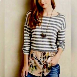 ANTHRO 9-H15 StCLBlk Striped Navy and Floral Top